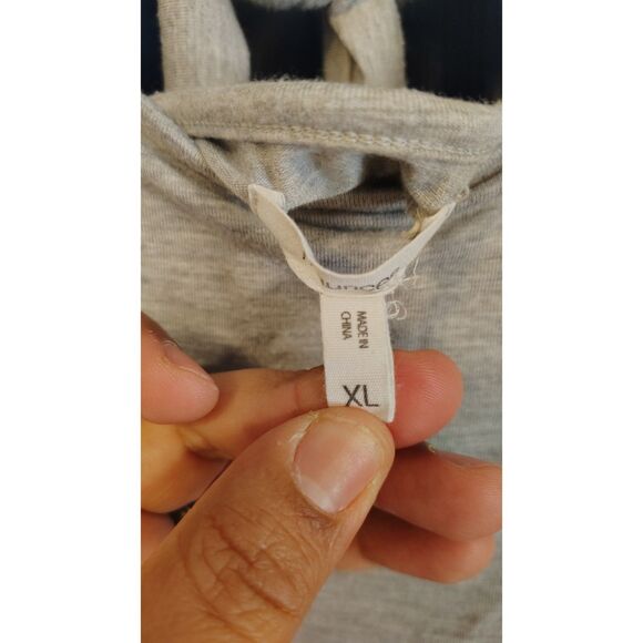 Maurice's Women's XL Gray Eyelet Striped Short Sleeve Back Knot Top - Picture 3 of 6